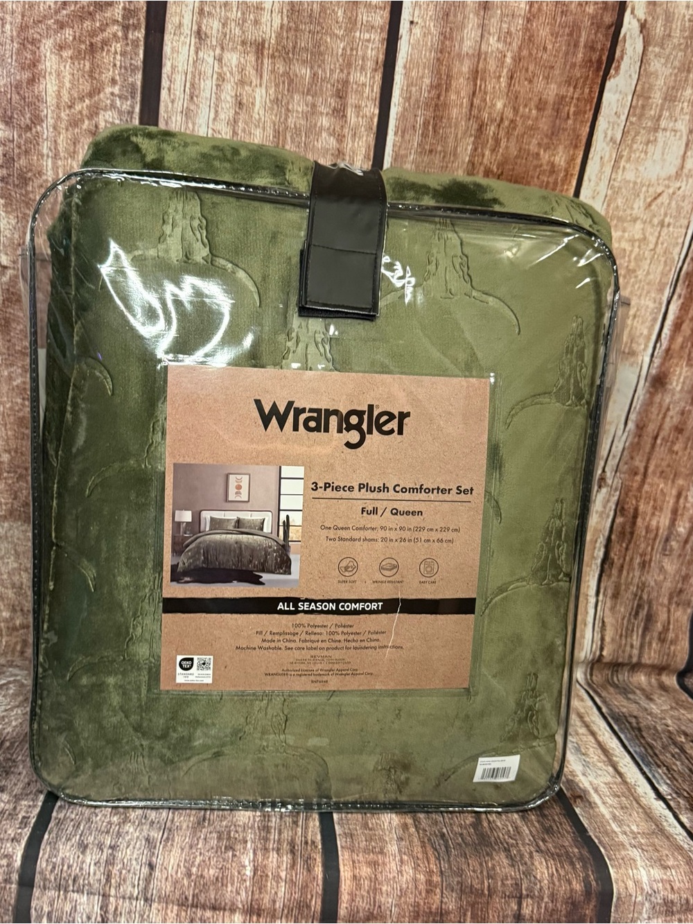 Wrangler Queen/Full Sz 3-Piece Plush Comforter Set cow skull embossed